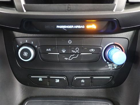 Used 2019 Ford Transit Connect XL image 25