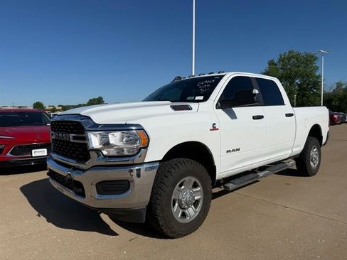 Used 2022 RAM 2500 Big Horn w/ Snow Chief Group AWD/4WD image 8