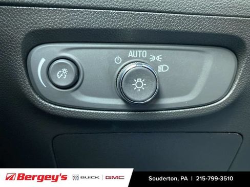 Used 2024 Buick Encore GX Preferred AWD/4WD image 21