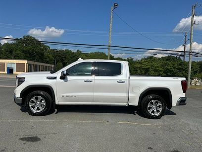 Used 2024 GMC Sierra 1500 SLT w/ SLT Premium Package
