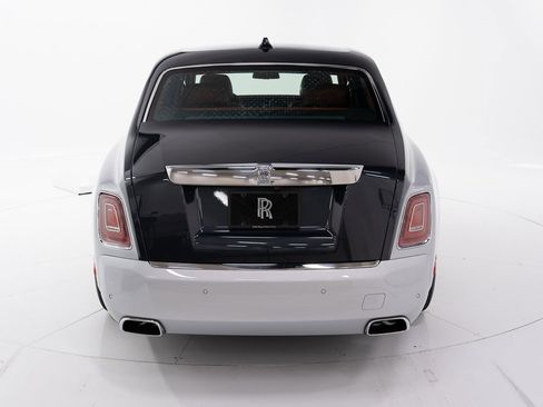 Certified 2018 Rolls-Royce Phantom Sedan image 4
