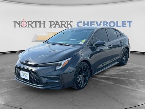 Used 2024 Toyota Corolla SE FWD image 7