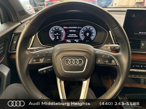 Used 2023 Audi Q5 2.0T Prestige w/ Prestige Package image 18