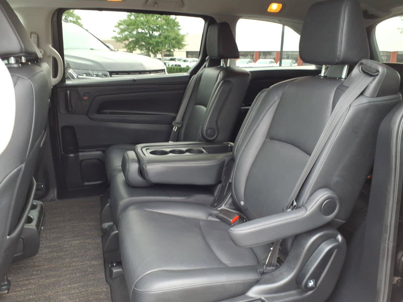 Used 2025 Honda Odyssey EX-L image 11