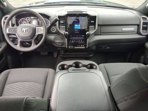 Certified 2025 RAM 2500 Big Horn AWD/4WD image 15