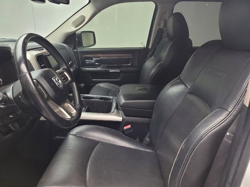 Used 2016 RAM 1500 Laramie w/ Convenience Group AWD/4WD image 17