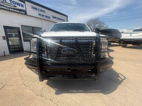 Used 2020 Ford F350 Lariat w/ Lariat Ultimate Package AWD/4WD image 6