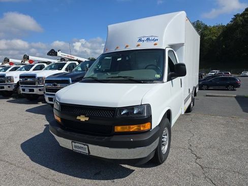 New 2024 Chevrolet Express 3500 w/ Power Convenience Package image 3