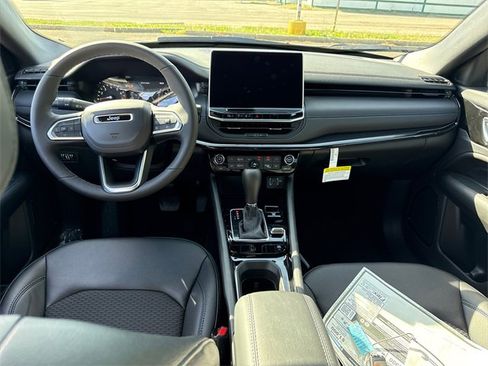 New 2026 Jeep Compass Latitude w/ Quick Order Package 29K image 2