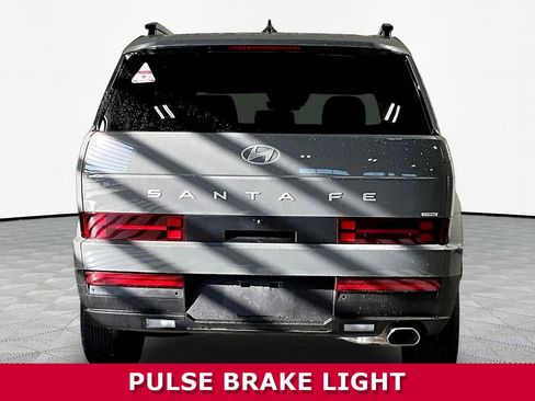 Used 2025 Hyundai Santa Fe SEL AWD/4WD image 5