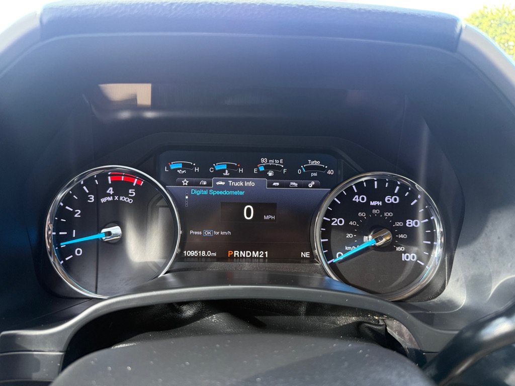 Used 2019 Ford F350 Lariat w/ Lariat Ultimate Package AWD/4WD image 29
