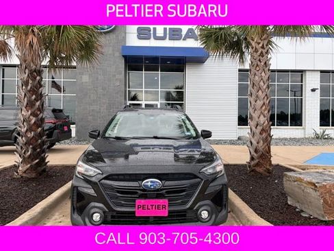 Used 2025 Subaru Outback Onyx Edition AWD/4WD image 2