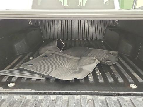 Used 2023 Toyota Tacoma TRD Sport image 19