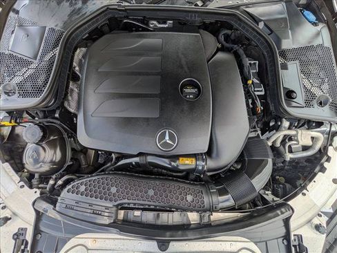Used 2019 Mercedes-Benz C 300 Sedan image 24