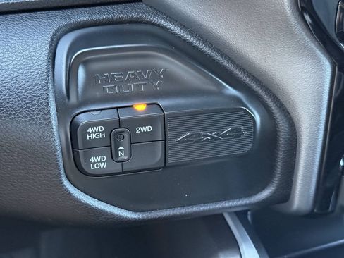 Used 2022 RAM 2500 Big Horn w/ Night Edition AWD/4WD image 29