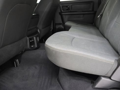 Used 2024 RAM 3500 Tradesman w/ Chrome Appearance Group image 36