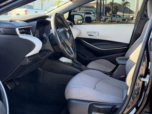 Used 2023 Toyota Corolla SE w/ Carpet Mat Package (TMS) FWD image 15