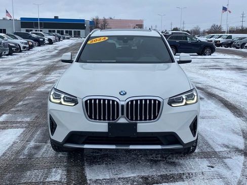 Used 2024 BMW X3 xDrive30i image 2