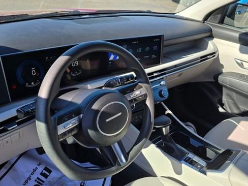 Used 2025 Hyundai Tucson SEL image 15