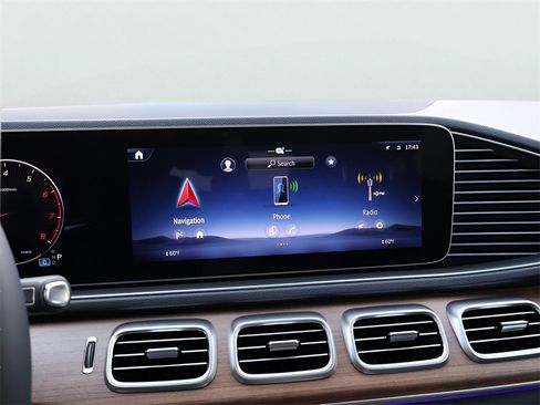 New 2025 Mercedes-Benz GLE 450 4MATIC image 25