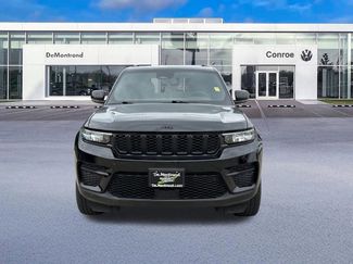 Used 2024 Jeep Grand Cherokee Altitude RWD video 2