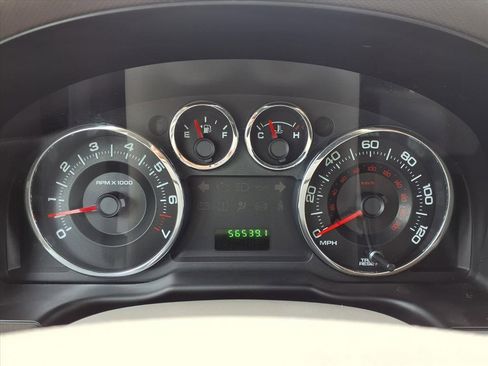 Used 2010 Ford Edge SE image 13