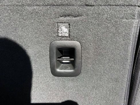 Used 2022 Jeep Wrangler Unlimited Sahara 4xe w/ Cold Weather Group image 9