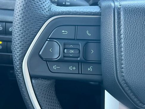 Used 2024 Toyota Tacoma Limited w/ Limited Package (LT) image 36