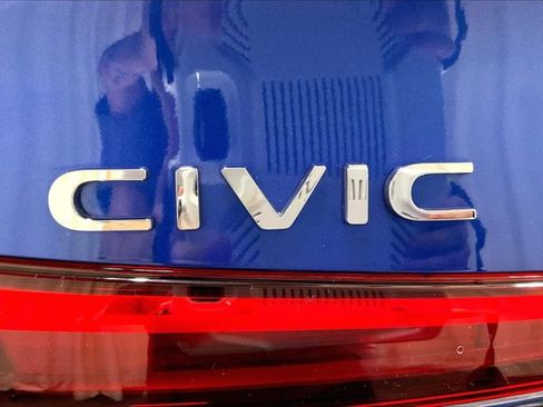 Used 2024 Honda Civic EX image 8