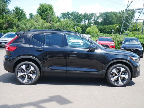 New 2026 Volvo XC40 B5 Plus w/ Protection Package Premier image 2