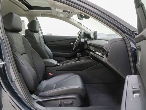 New 2026 Honda Accord EX-L image 32