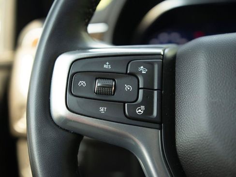 Used 2024 Chevrolet Tahoe Premier AWD/4WD image 6