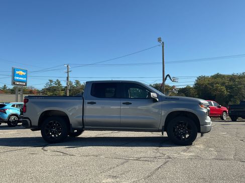 Used 2023 Chevrolet Silverado 1500 Custom w/ LPO, Dark Essentials Package image 2