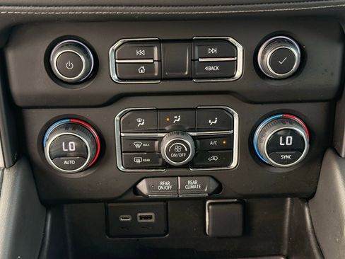 Used 2023 Chevrolet Tahoe LS AWD/4WD image 25