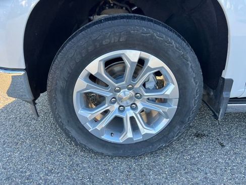 Certified 2023 Chevrolet Silverado 1500 LTZ w/ LTZ Premium Package image 23