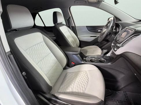 Used 2020 Chevrolet Equinox LT FWD image 33