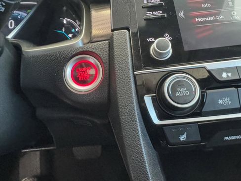 Used 2019 Honda Civic EX image 46