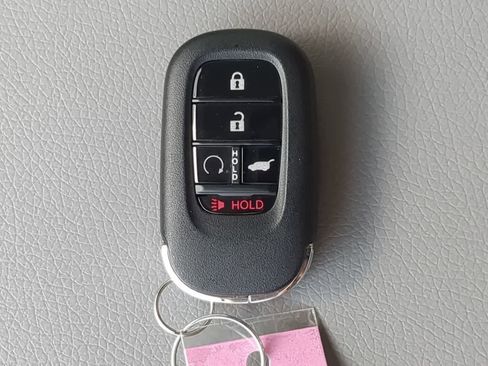 Used 2024 Honda Pilot Touring image 36