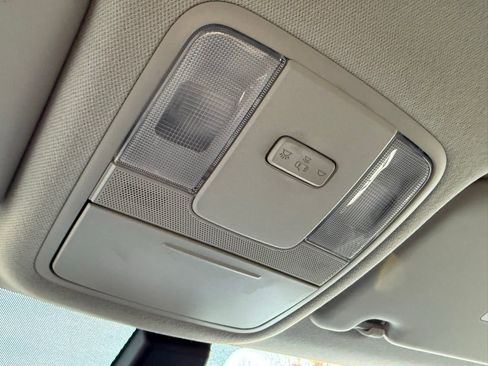 Used 2024 Kia Soul LX w/ LX Technology Package image 22