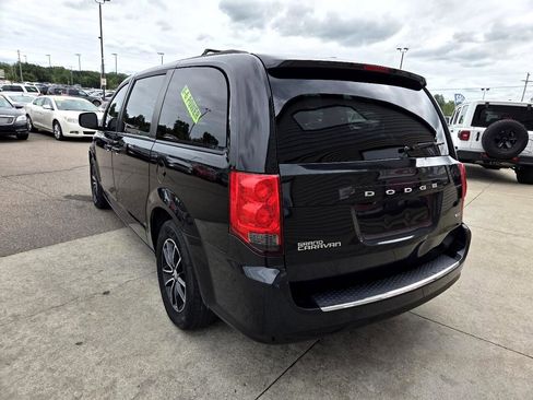 Used 2018 Dodge Grand Caravan GT image 7