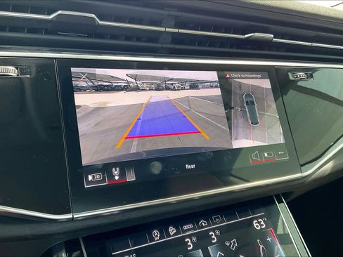 Used 2023 Audi Q8 Premium Plus w/ Premium Plus Package image 26