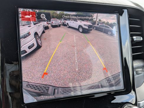 New 2026 RAM 1500 Express AWD/4WD image 18