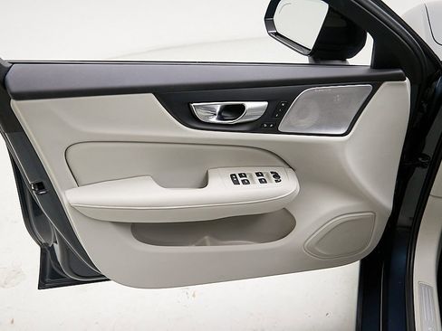 Certified 2024 Volvo S60 B5 Ultimate image 10