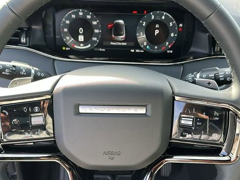 New 2026 Land Rover Range Rover Evoque S image 12