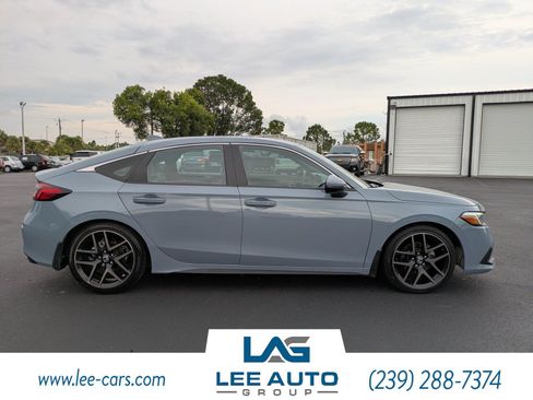 Used 2022 Honda Civic Sport Touring image 2