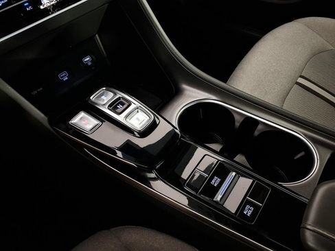 Used 2020 Hyundai Sonata SE FWD image 21
