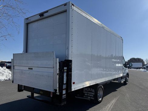 Certified 2022 Ford Transit 350 T350hd w/ Interior Upgrade Package image 6