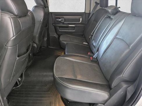 Used 2015 RAM 3500 Laramie image 17