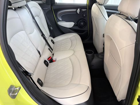 Used 2024 MINI Cooper S FWD image 30