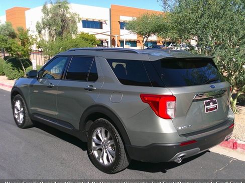Used 2020 Ford Explorer Limited image 8